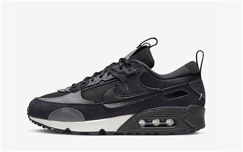 nike air zwart met wit|Nike Air max 90 zwart.